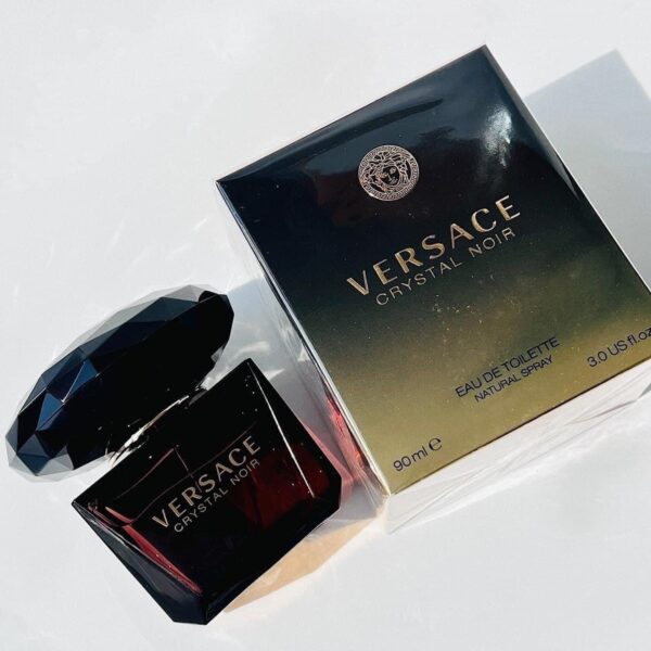 Versace Crystal Noir 11 - Nuochoarosa.com - Nước hoa cao cấp, chính hãng giá tốt, mẫu mới