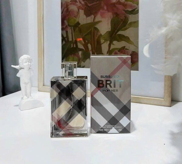 Burberry Brit For Her Eau De Parfum 4 - Nuochoarosa.com - Nước hoa cao cấp, chính hãng giá tốt, mẫu mới