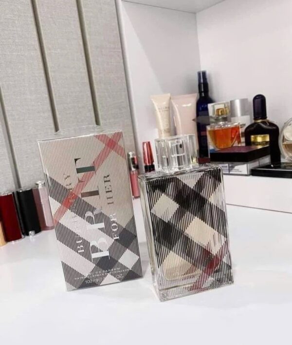 Burberry Brit For Her Eau De Parfum 6 - Nuochoarosa.com - Nước hoa cao cấp, chính hãng giá tốt, mẫu mới