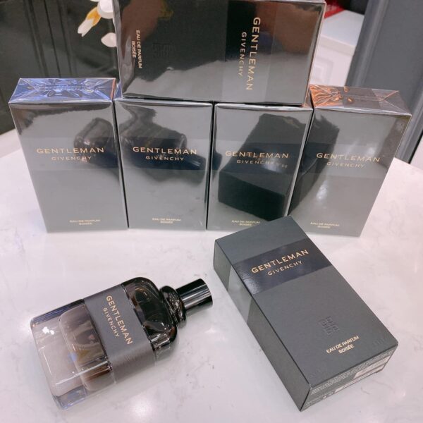 Givenchy Gentleman EDP Boisee 1 - Nuochoarosa.com - Nước hoa cao cấp, chính hãng giá tốt, mẫu mới