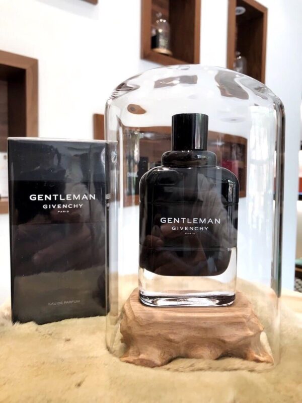 Givenchy Gentleman Eau de Parfum 4 - Nuochoarosa.com - Nước hoa cao cấp, chính hãng giá tốt, mẫu mới