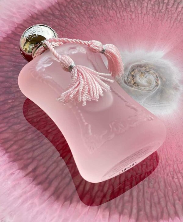 Parfums de Marly Delina La Rosee 1 - Nuochoarosa.com - Nước hoa cao cấp, chính hãng giá tốt, mẫu mới