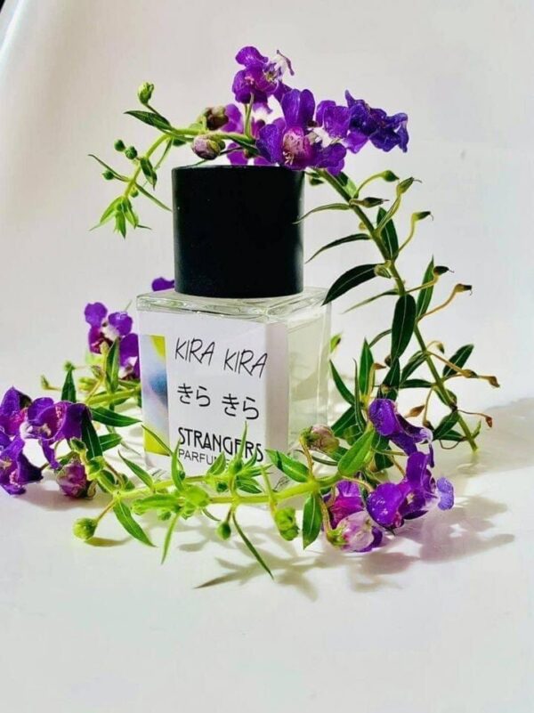 Strangers Parfumerie Kira Kira 1 - Nuochoarosa.com - Nước hoa cao cấp, chính hãng giá tốt, mẫu mới