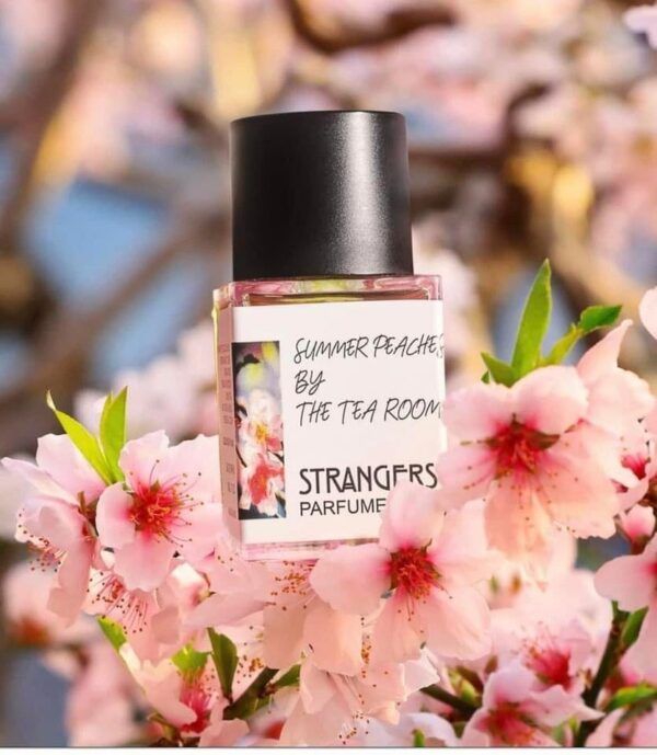 Strangers Parfumerie Summer Peaches By The Tea Room 2 - Nuochoarosa.com - Nước hoa cao cấp, chính hãng giá tốt, mẫu mới