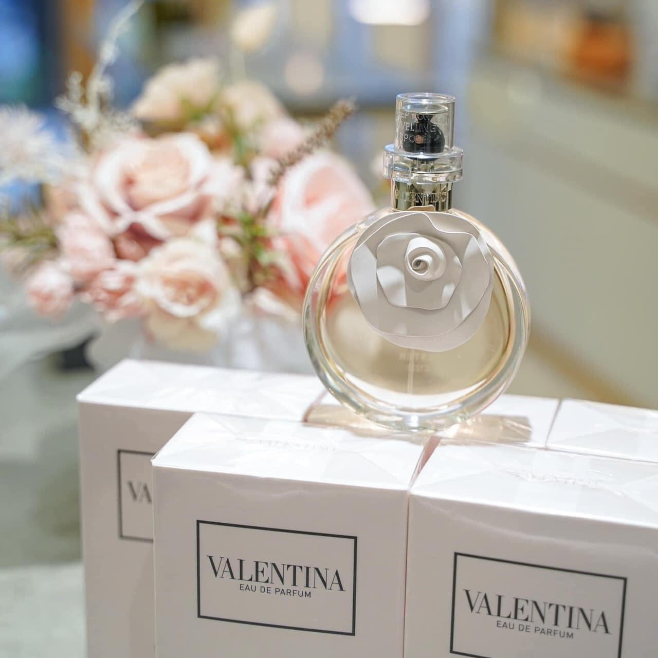 Valentino Valentina Eau de Parfum 4 - Nuochoarosa.com - Nước hoa cao cấp, chính hãng giá tốt, mẫu mới