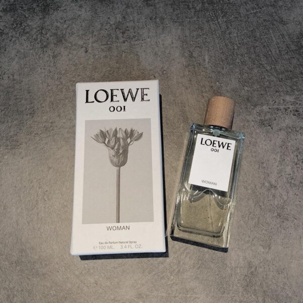 Loewe 001 Woman Eau De Parfum - Nuochoarosa.com - Nước hoa cao cấp, chính hãng giá tốt, mẫu mới