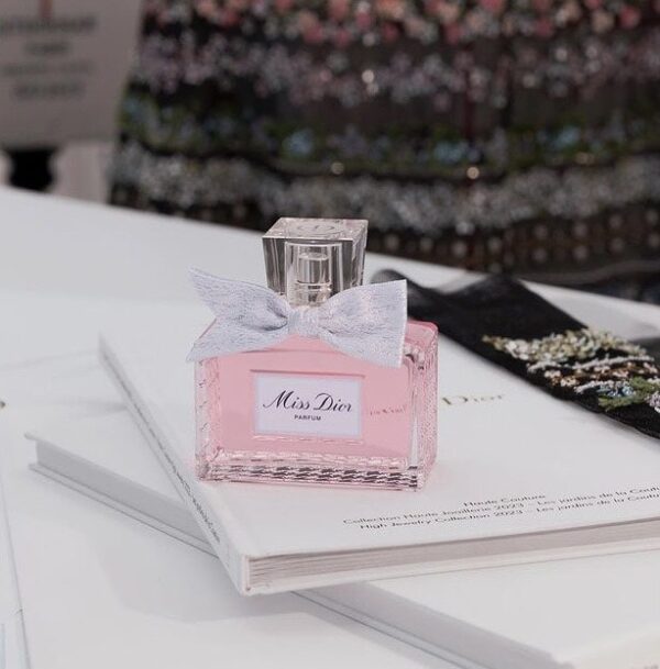Dior Miss Dior Parfum 2 - Nuochoarosa.com - Nước hoa cao cấp, chính hãng giá tốt, mẫu mới