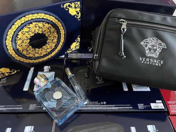 Versace Pour Homme Gift Set 3pcs 2 - Nuochoarosa.com - Nước hoa cao cấp, chính hãng giá tốt, mẫu mới