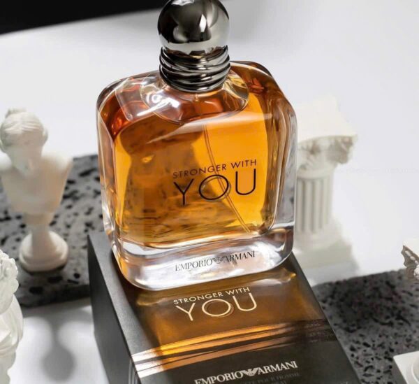 Giorgio Armani Emporio Armani Stronger With You 5 - Nuochoarosa.com - Nước hoa cao cấp, chính hãng giá tốt, mẫu mới