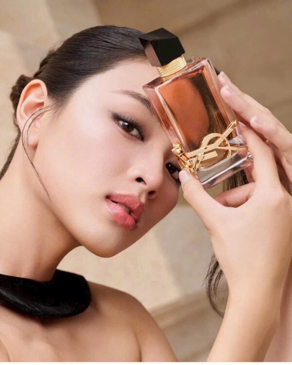 YSL Yves Saint Laurent Libre Flowers Flames Florale 1 - Nuochoarosa.com - Nước hoa cao cấp, chính hãng giá tốt, mẫu mới