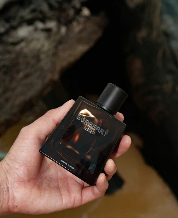 Burberry Hero Parfum Intense 2 - Nuochoarosa.com - Nước hoa cao cấp, chính hãng giá tốt, mẫu mới