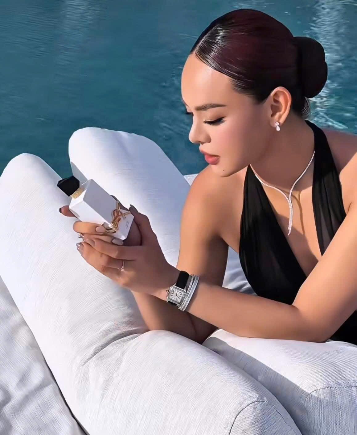 YSL Yves Saint Laurent Libre Leau Nue 3 - Nuochoarosa.com - Nước hoa cao cấp, chính hãng giá tốt, mẫu mới