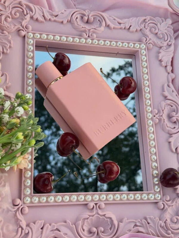 Burberry Her Parfum - Ảnh 4