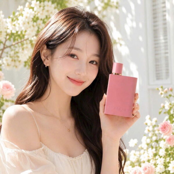 Burberry Her Parfum - Ảnh 3
