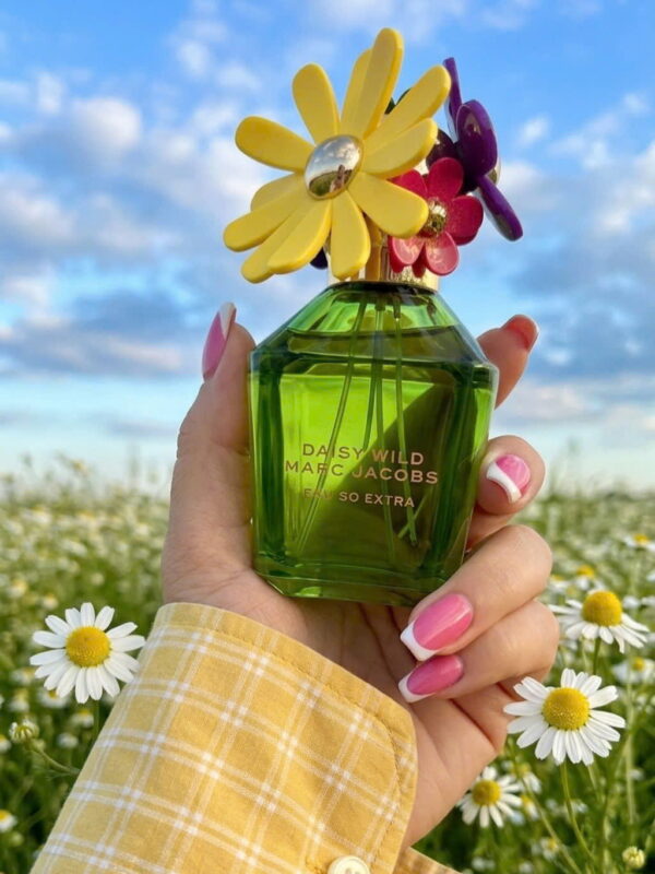 Marc Jacobs Daisy Wild Eau So Extra - Ảnh 2
